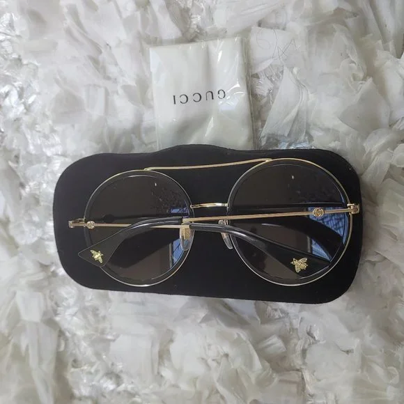 Gucci Round Sunglasses GG0061S Black/Gold - Picture 3 of 6